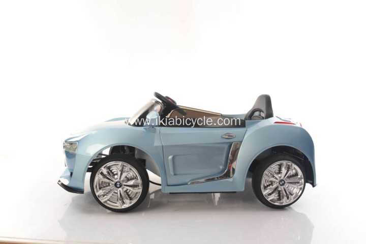 Plastyk baby batterij oandreaun elektryske bernauto
